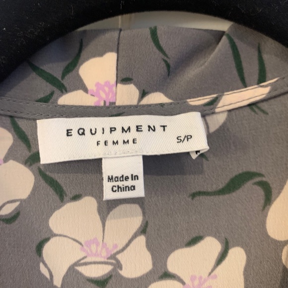 Equipment Gowin Silk floral wrap dress - Picture 3 of 3